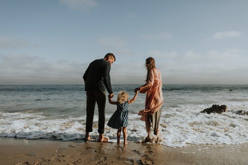 Surrogacy consulting, gay surrogacy and IVF for LGBT